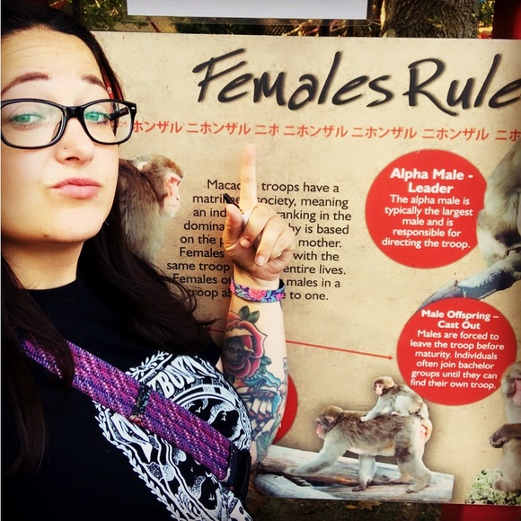 Meet your Posher, Jessica - Picture 9 of 16